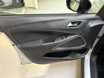 Photo 9 Opel Crossland  1.2 Turbo 110ch Elegance