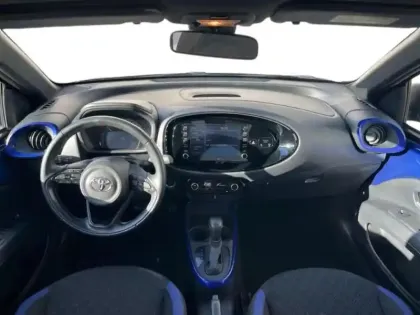 Photo 9 Toyota Aygo  X 1.0 VVT-i 72ch Design S-CVT
