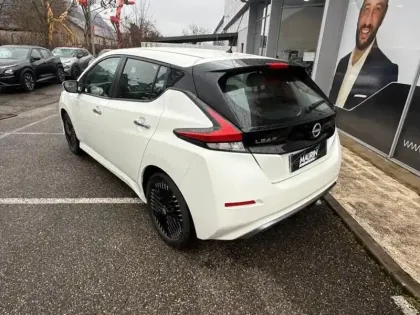 Photo 5 Nissan Leaf  150ch 40kWh Acenta 21.5