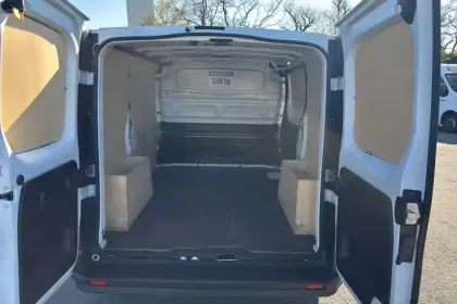 Photo 11 Renault Trafic Gén. III (F82) Ph3 NG Advance 4