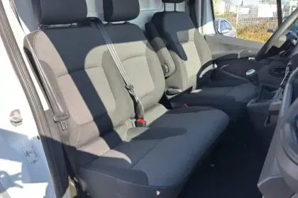 Photo 24 Renault Trafic  FG BLUE DCI 130 L1H1 3T GSR2