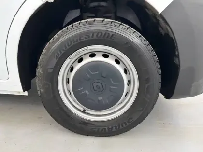 Photo 68 Renault Master  FGN TRAC F3500 L2H2 BLUE DCI 135