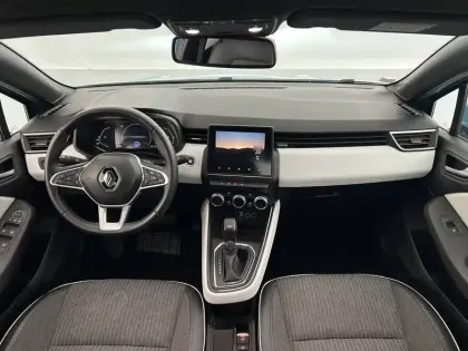 Photo 96 Renault Clio  E-Tech 140 - 21N