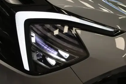 Photo 77 Kia Sportage Gén. V Ph1 GT-line Premium 5