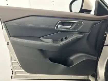 Photo 52 Nissan X-trail  e-POWER 204 ch