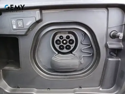 Photo 11 Peugeot 5008  Electrique 210 ch 73 kWh