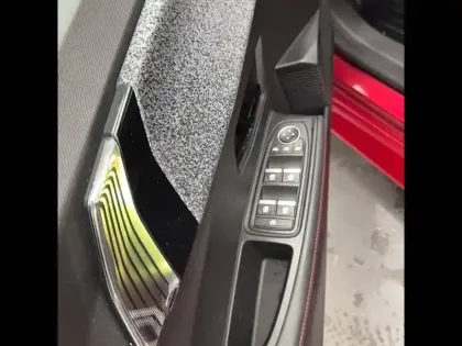 Photo 64 Renault Clio  E-Tech full hybrid 160 ch