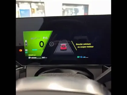 Photo 37 Renault Clio Gén. VI Ph1 Techno 5