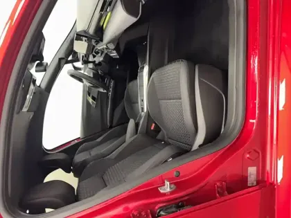 Photo 11 Renault Clio  E-Tech full hybrid 160 ch