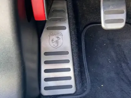 Photo 13 Abarth 500 595 1.4 Turbo 16V T-Jet 145 ch E6D Full BVM5