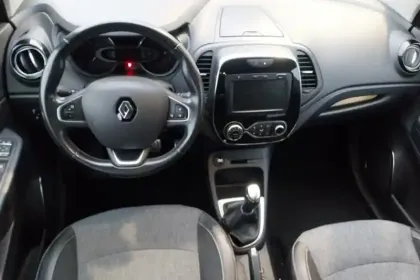 Photo 8 Renault Captur  dCi 90