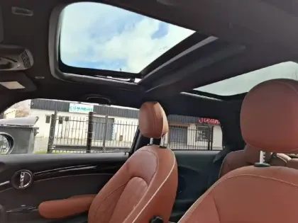 Photo 25 Mini Mini Hatch 3 Portes John Cooper Works 231 ch BVA8