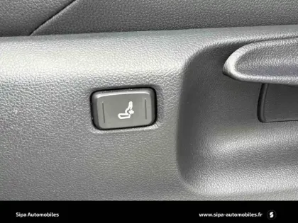 Photo 37 Toyota Yaris  Cross Hybride 116h AWD-i