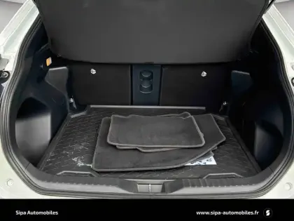 Photo 11 Toyota Yaris  Cross Hybride 116h AWD-i