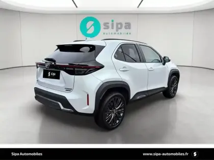 Photo 42 Toyota Yaris  Cross Hybride 116h AWD-i