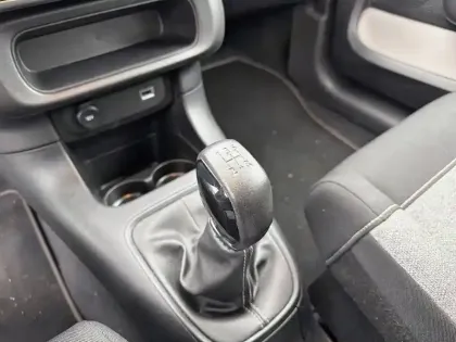 Photo 13 Citroën C3  PureTech 83 S&S BVM5