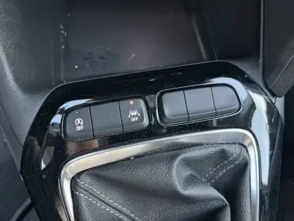 Photo 19 Opel Corsa  1.2 Turbo 100 ch BVM6