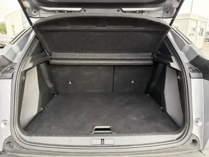 Photo 5 Peugeot 2008  PureTech 130 S&S EAT8