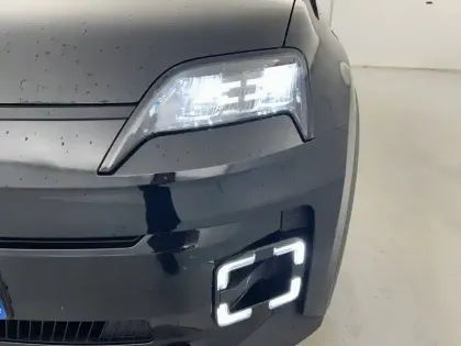 Photo 19 Renault 5 Renault  E-Tech Electrique 10 ch autonomie confort