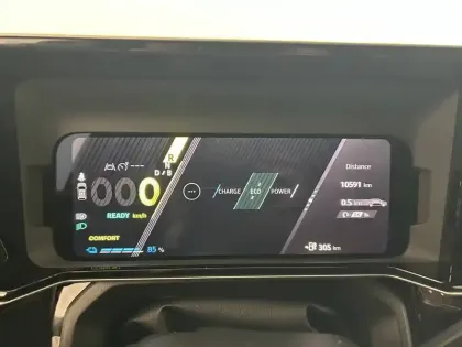 Photo 40 Renault 5 Renault  E-Tech Electrique 10 ch autonomie confort