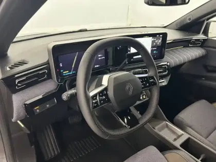 Photo 9 Renault 5 Renault  E-Tech Electrique 10 ch autonomie confort