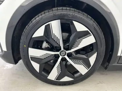 Photo 18 Renault Megane  E-Tech EV60 220 ch super charge