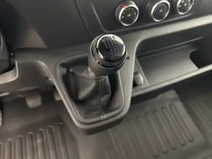 Photo 47 Renault Master Gén. III (F62) Ph3 Evo Confort 4