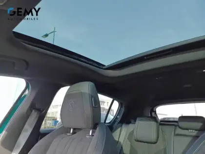 Photo 14 Peugeot 308  Electrique 55 kWh 156ch