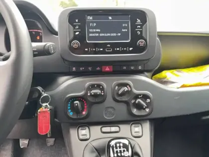 Photo 5 Fiat Panda  1.0 70 ch Hybrid BSG S/S