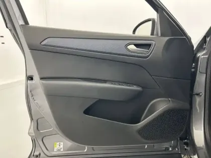 Photo 19 Renault Arkana Gén. I (LJL) Ph1 Zen 5