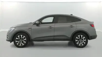 Photo 10 Renault Arkana Gén. I (LJL) Ph1 Zen 5