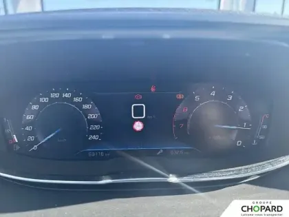 Photo 16 Peugeot 5008  PureTech 130ch S&S BVM6