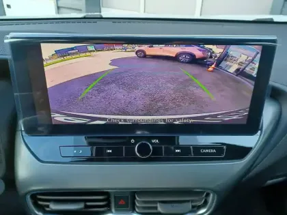 Photo 27 Nissan Juke  HYBRID 143