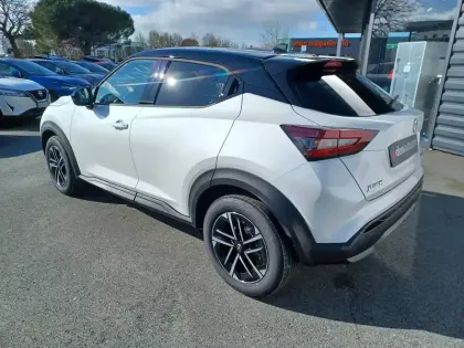 Photo 38 Nissan Juke  HYBRID 143