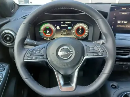 Photo 93 Nissan Juke  HYBRID 143