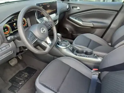 Photo 54 Nissan Juke  HYBRID 143