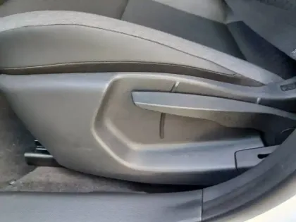 Photo 21 Nissan Juke  HYBRID 143