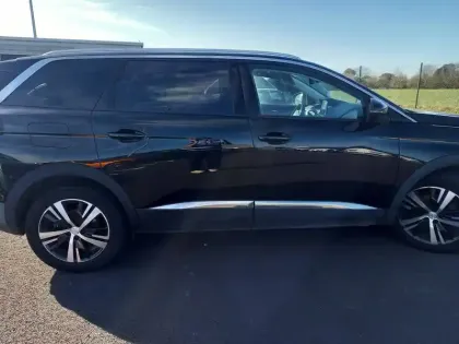 Photo 17 Peugeot 5008  PureTech 130ch S&S EAT8