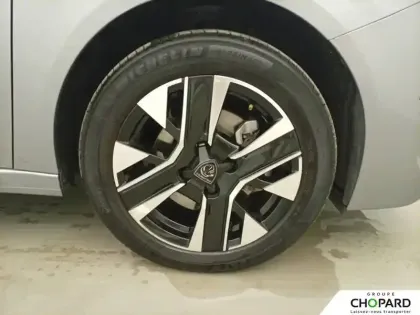 Photo 28 Peugeot 208  Hybrid 100 e-DCS6