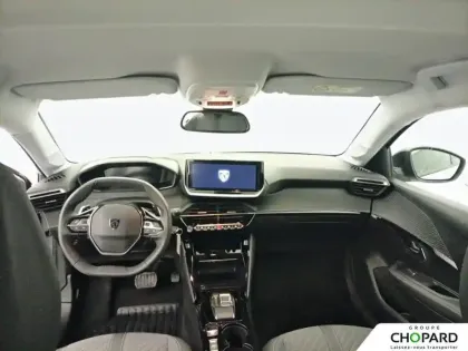 Photo 48 Peugeot 208  Hybrid 100 e-DCS6