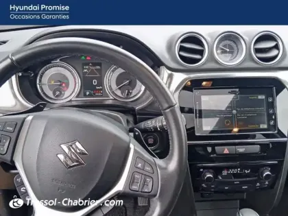Photo 11 Suzuki Vitara  1.5 Dualjet Hybrid Auto Style