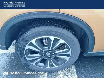 Photo 15 Suzuki Vitara  1.5 Dualjet Hybrid Auto Style