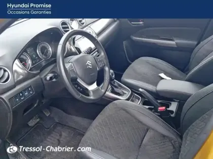 Photo 21 Suzuki Vitara  1.5 Dualjet Hybrid Auto Style