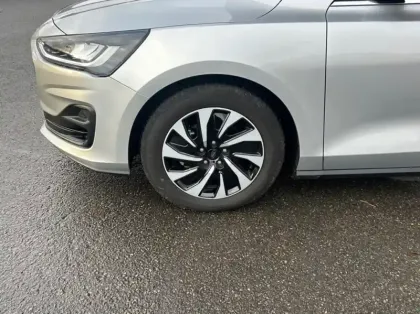 Photo 13 Ford Tourneo Connect Gén. III Ph1 Titanium 5