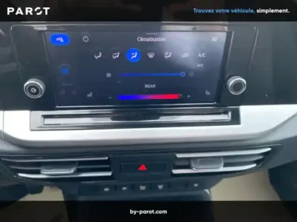 Photo 38 Ford Tourneo Connect Gén. III Ph1 Titanium 5