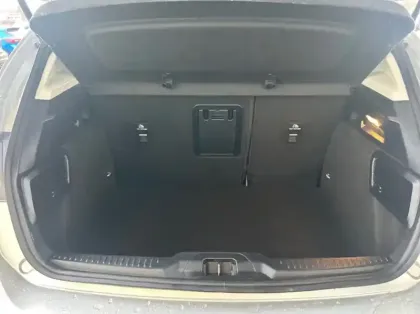 Photo 10 Ford Tourneo Connect Gén. III Ph1 Titanium 5