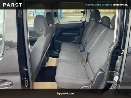 Photo 66 Ford Tourneo Connect 2.0 EcoBlue 102 BVM6 Titanium