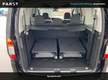 Photo 71 Ford Tourneo Connect 2.0 EcoBlue 102 BVM6 Titanium