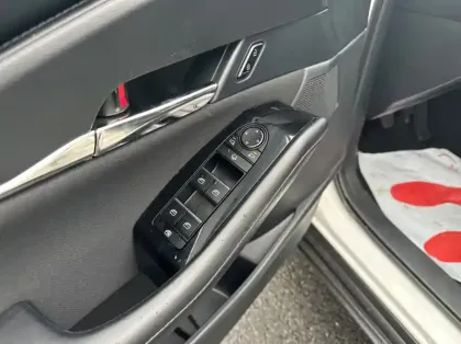 Photo 5 Mazda Cx-30 Gén. I Ph1 Style 5