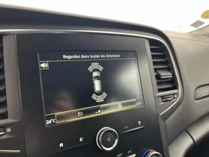 Photo 45 Renault Megane Gén. IV (BFB) Ph1 Business 5